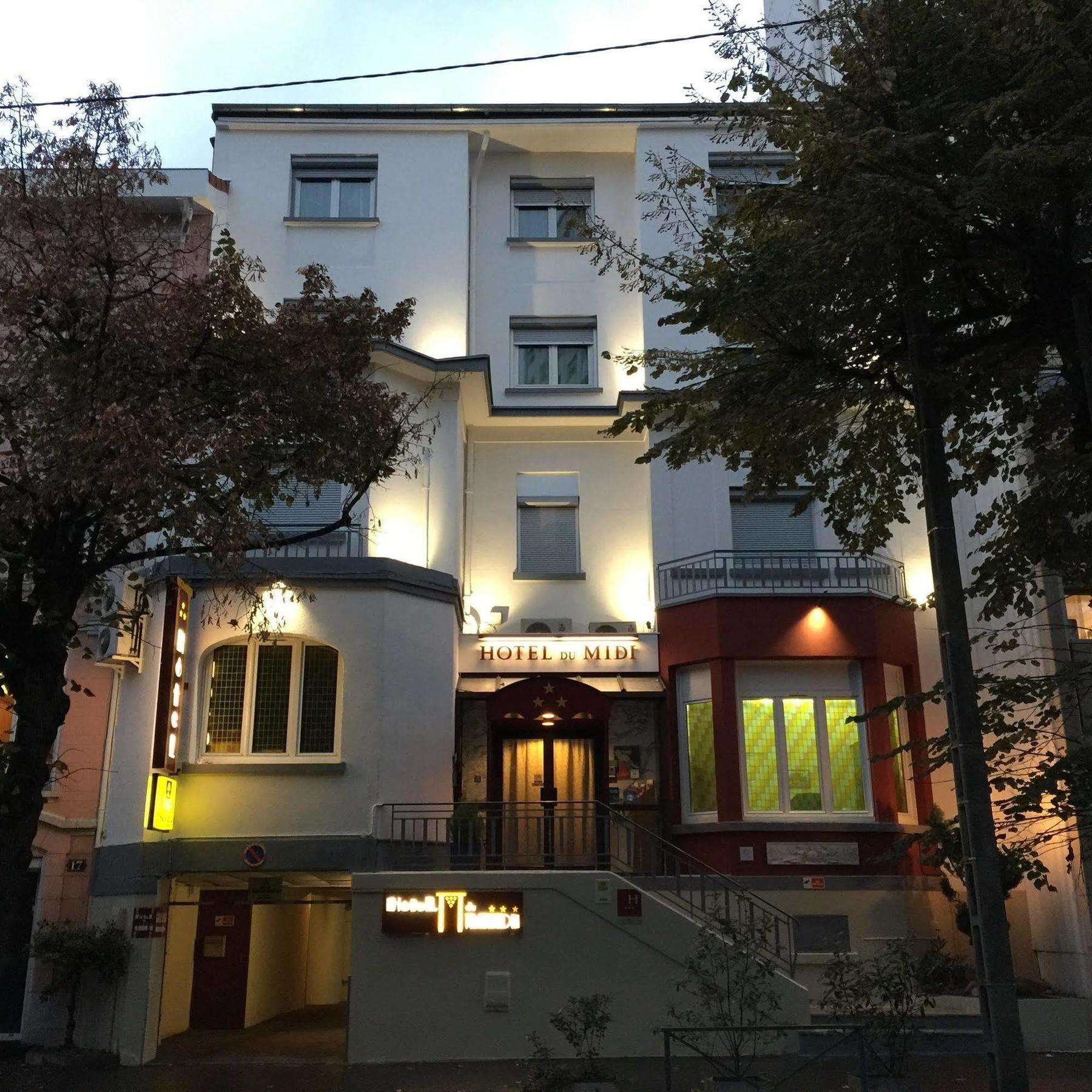 Logis Hotel Du Midi - Saint Etienne Sud Exterior foto